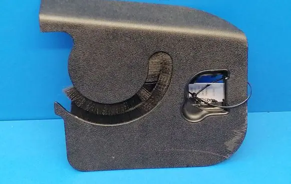 Mercedes-Benz B W245 Other trunk/boot trim element A1696900207