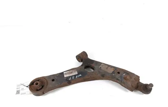 KIA Sportage Front lower control arm/wishbone 545012Y002