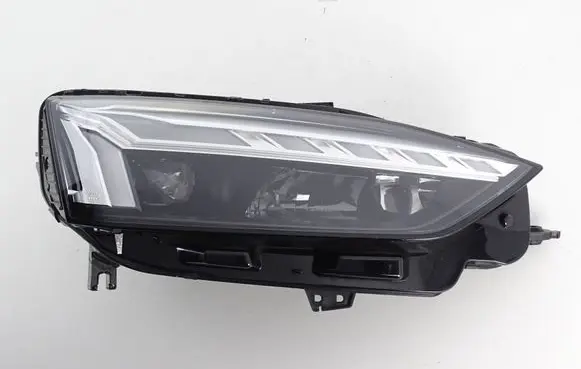 Audi A5 Headlight/headlamp 8W6941040