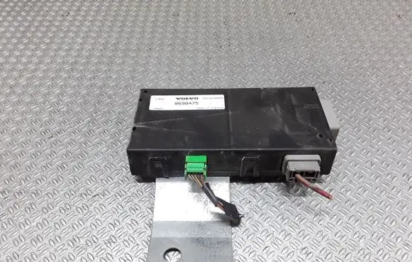 Volvo V50 Tow bar trailer control unit/module 8698475