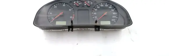 Volkswagen PASSAT B5 Speedometer (instrument cluster) 09052069904 0835181297