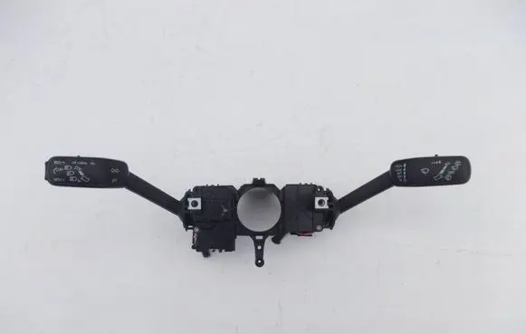 Volkswagen Polo VI Indicator stalk 2Q0953521AE 2Q0953502A