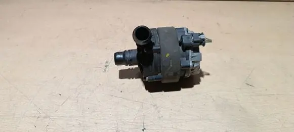 Peugeot 208 II Electric auxiliary coolant/water pump 9827567880