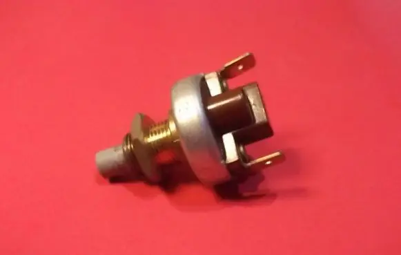 Volvo S70 V70 V70 XC Brake pedal sensor switch 473829