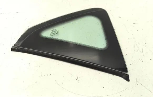 Ford B-MAX Rear side window AV11R29750A