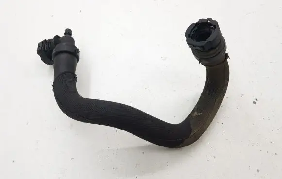 Citroen C4 II Picasso Engine coolant pipe/hose
