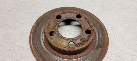 Volkswagen Polo Rear brake disc