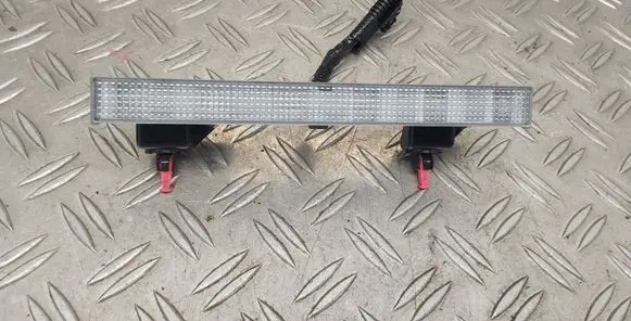 Toyota Auris E180 Third/center stoplight 8157005100