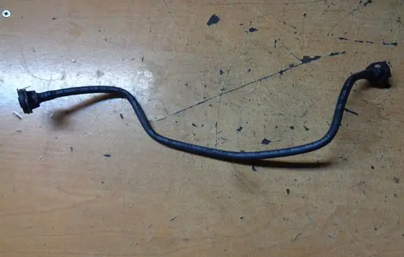 Audi A4 S4 B8 8K Coolant pipe/hose 8K0121164E