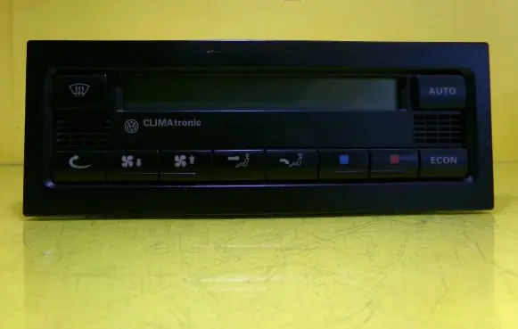 Volkswagen PASSAT B5 Climate control unit 5HB007617-10 3B1907044B