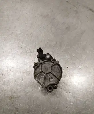 Volvo V50 Vacuum pump 01562b