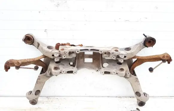 Volvo XC70 Rear subframe 