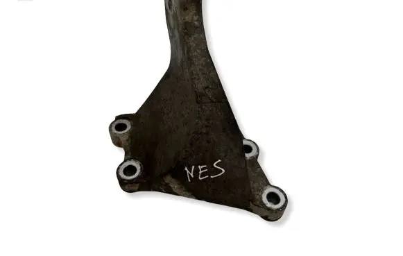 Nissan Leaf I (ZE0) Engine mounting bracket 