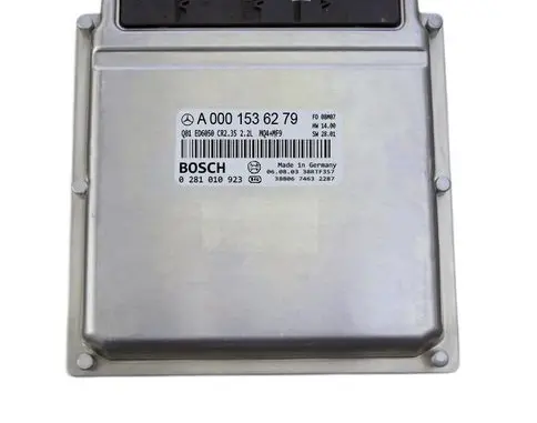Mercedes-Benz Sprinter W906 Engine control unit/module A0001536279