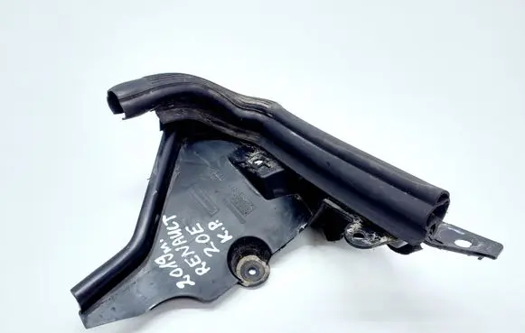 Wiper trim