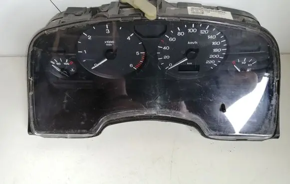 Opel Zafira A Speedometer (instrument cluster) 09228758