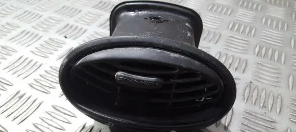 Ford Focus Dash center air vent grill 98ab19893akw