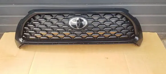 Toyota Corolla Cross Front grill 53100-16010