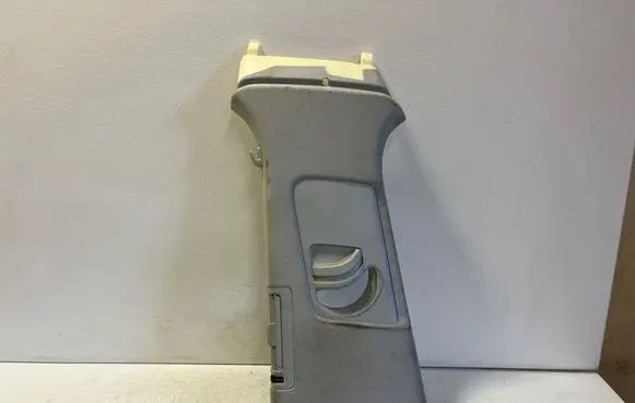 Audi Q7 4M (B) pillar trim (top) 4M0867243B