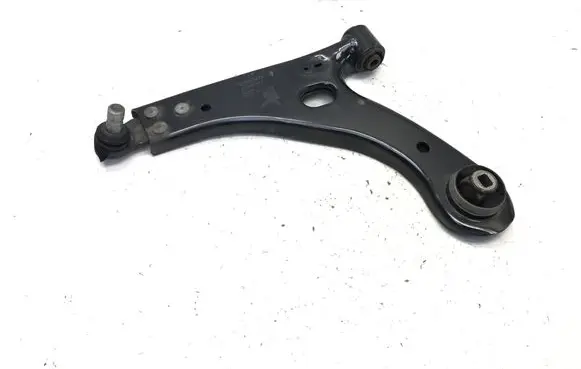 Volvo XC40 Front lower control arm/wishbone 32346247
