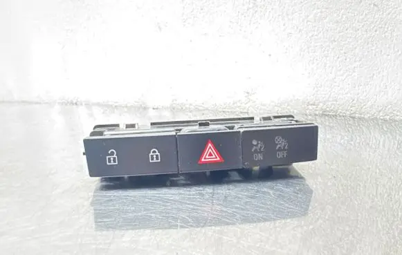 Opel Astra J Hazard light switch 13311979