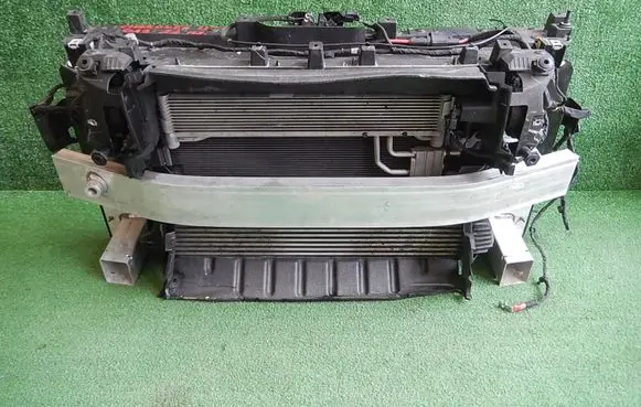 Jeep Cherokee Front piece kit 