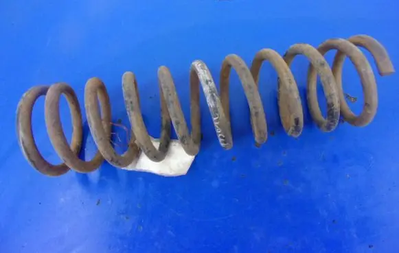 BMW 5 E34 Rear coil spring