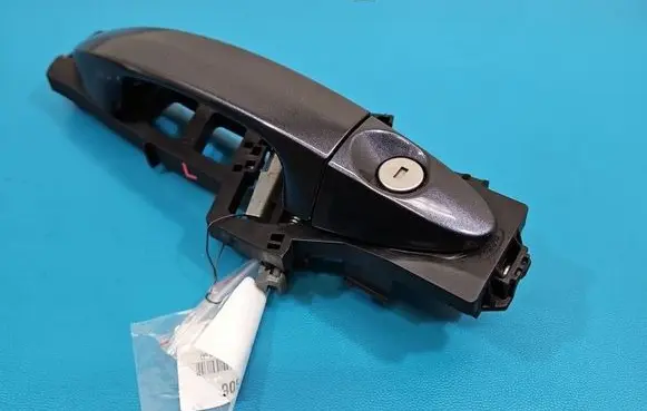 Ford Fiesta Front door exterior handle 8A61A224A37AG IMPRK1577606
