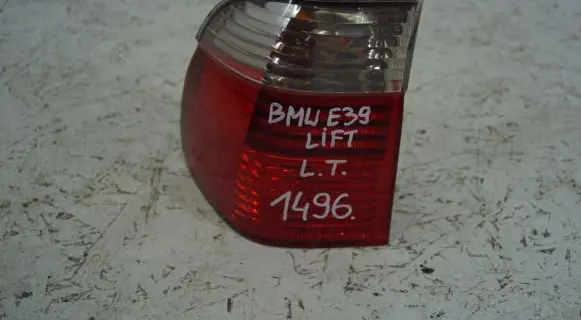 BMW 5 E39 Rear/tail lights 6902531