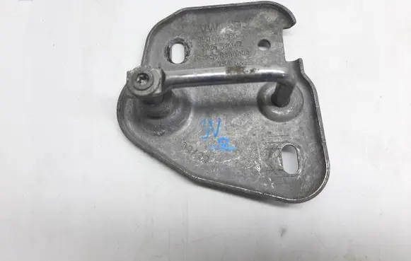 Seat Leon IV Tailgate lock loop/hook striker 