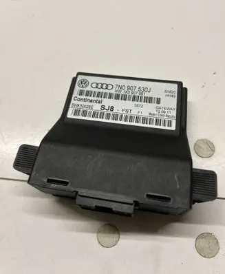 Audi TT TTS Mk2 Light module LCM 8P3907357B