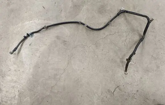 Mercedes-Benz SLK R172 Wires (generator/alternator) A1725400533