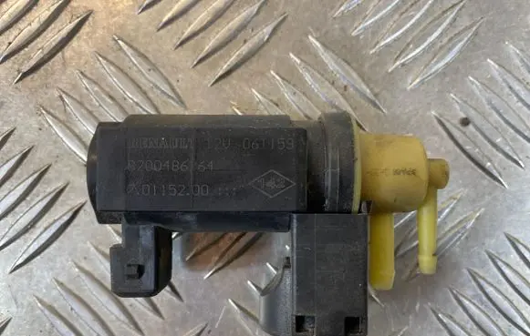 Suzuki Grand Vitara II Turbo solenoid valve 8200486264 06T159 70115200