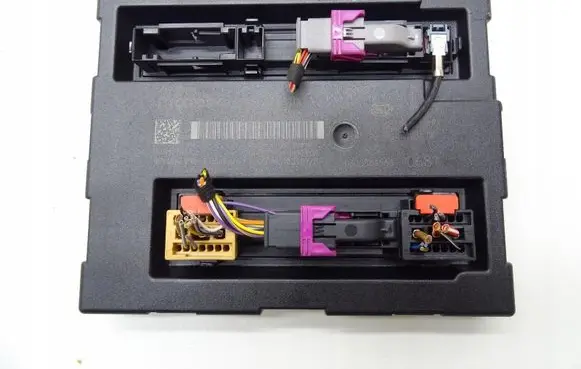 Audi A5 8T 8F Comfort/convenience module 8K0907064JB