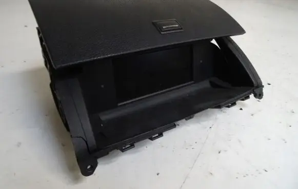 Mercedes-Benz C W204 Screen/display/small screen A2048204297