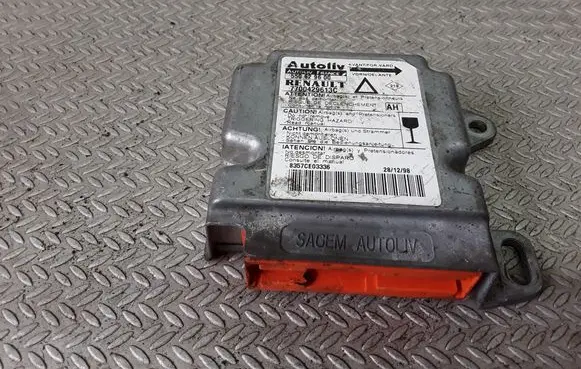 Renault Laguna I Airbag control unit/module 550629600 7700429613C