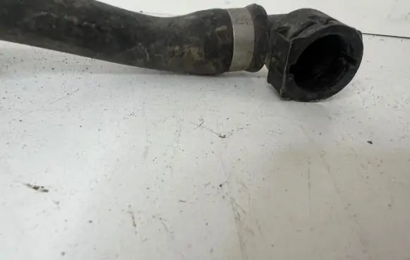 BMW 4 F32 F33 Engine coolant pipe/hose 8507246