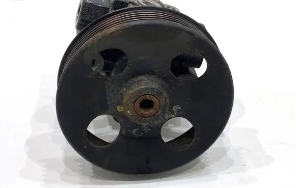Hyundai Tucson JM Power steering pump 571002E300