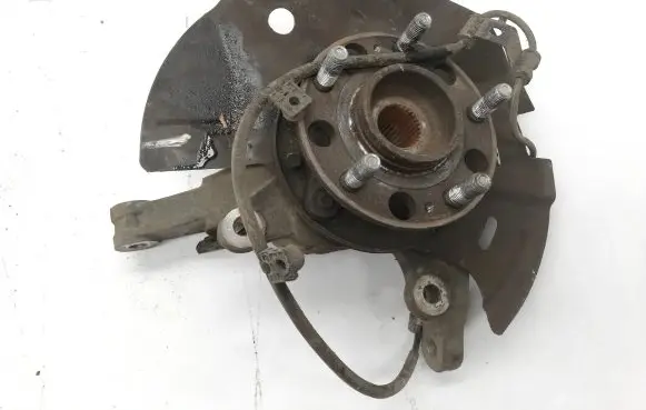 Hyundai Santa Fe Front wheel hub