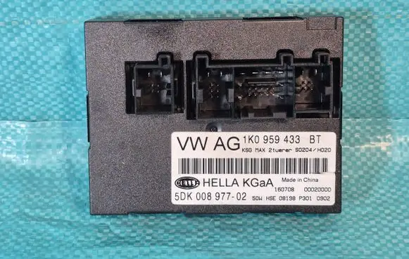 Volkswagen Golf Plus Comfort/convenience module 1K0959433BT 5DK00897702 00020000