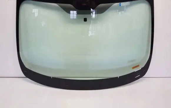 Renault Megane IV Front windscreen/windshield window 