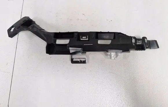 Citroen DS5 Front bumper mounting bracket 9673292380