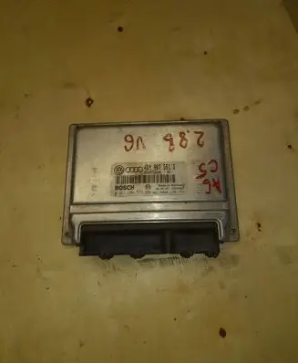 Audi A6 S6 C5 4B Engine control unit/module 4D0907551G 26SA4927 0261204599