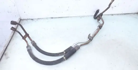 Subaru Legacy Power steering hose/pipe/line 100918