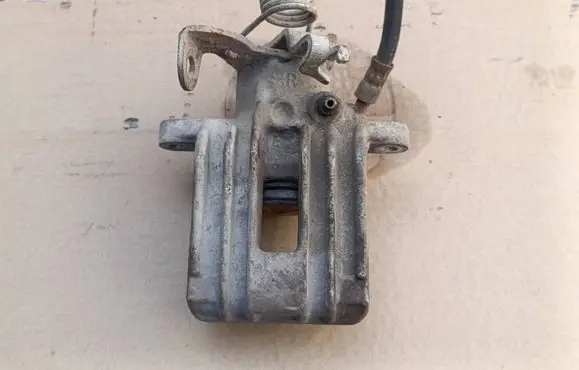 Audi A4 S4 B6 8E 8H Rear brake caliper