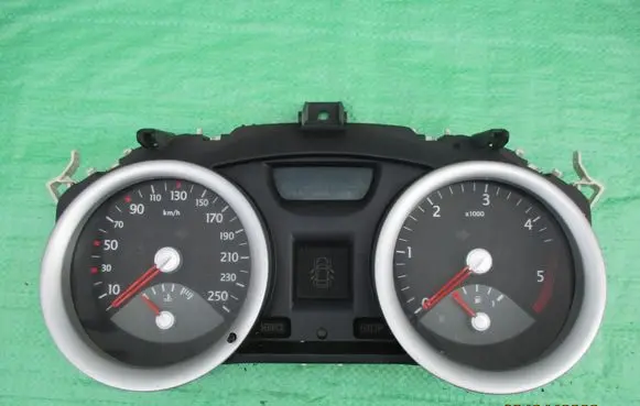Renault Megane II Speedometer (instrument cluster) 8200462283
