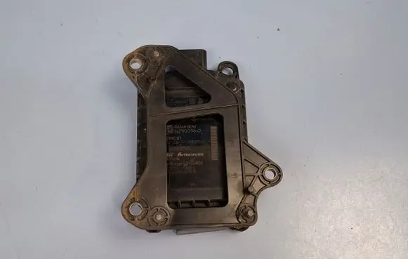 Peugeot 3008 II Distronic sensor radar 9829009680 1646636380