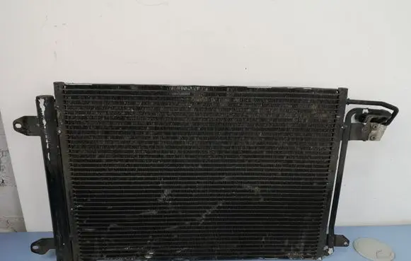 Volkswagen Golf V A/C cooling radiator (condenser) 1K0820411D