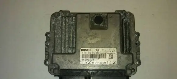 Alfa Romeo 159 Engine control unit/module 0281013674 55209120 4F34A3GBM