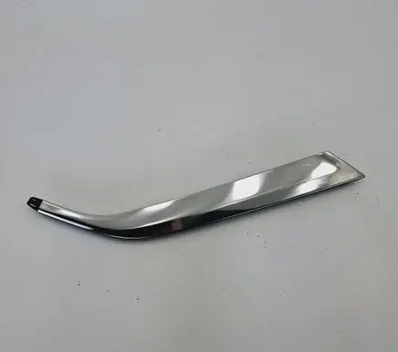 Peugeot 5008 II Rear side glass trim 9827008877